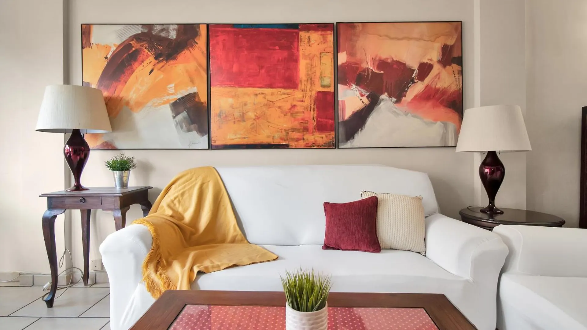 Apartamento en el centro de Marbella 0*,